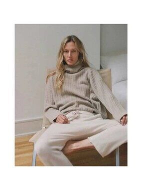 Nili Lotan Nasıra Ribbed Turtleneck Sweater - Stone Small